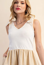 Glam | V-Neck Contrast Ribbon Tie Midi Dress