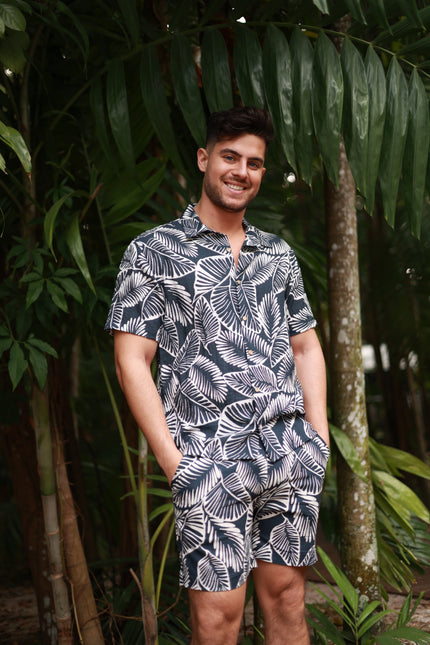 Salty Weekend | NAVY LINEN PRINTED SHORTS
