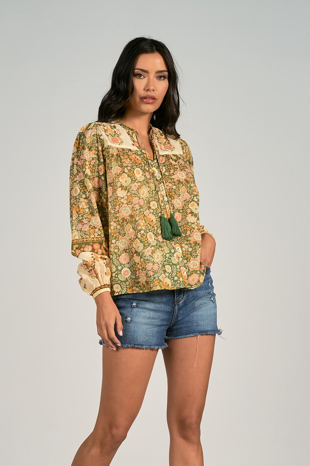 Elan | Long Sleeve Jade Monterey Blouse