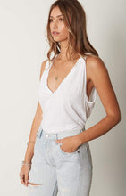 Still Water | U Neck Crop